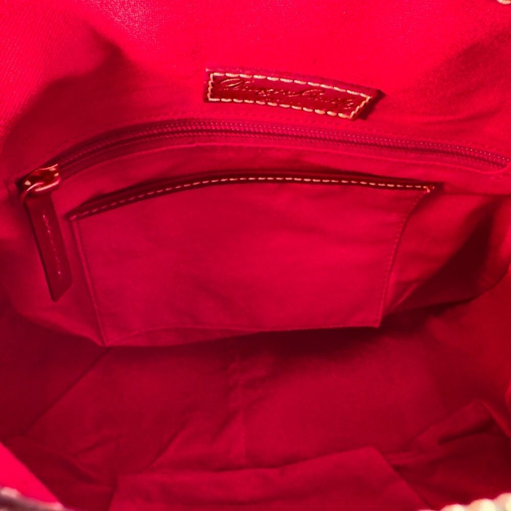 Dooney & Bourke Pebble Grain Shoulder - NWT Mulberry Leather +Cert+Dust Bag - Picture 5 of 6